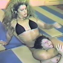 Joan Wise Classic Female Wrestling Video 90